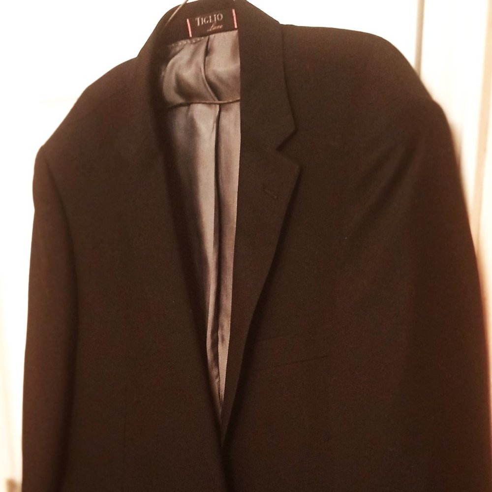 Tiglio Luxe Italian Men's Black Suit Jacket